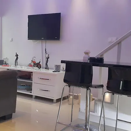 Yasemin Hotel 3*