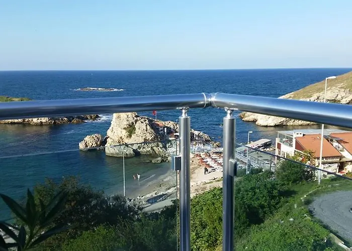 Yasemin 호텔 아그바