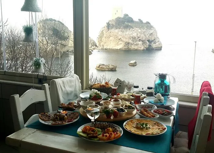 Yasemin 호텔 아그바