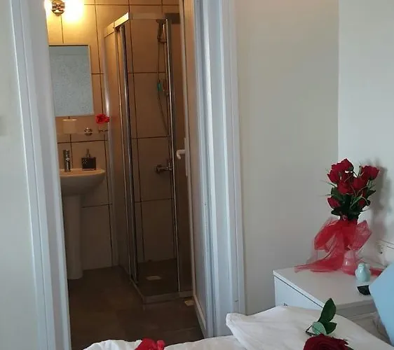 Yasemin 호텔 아그바